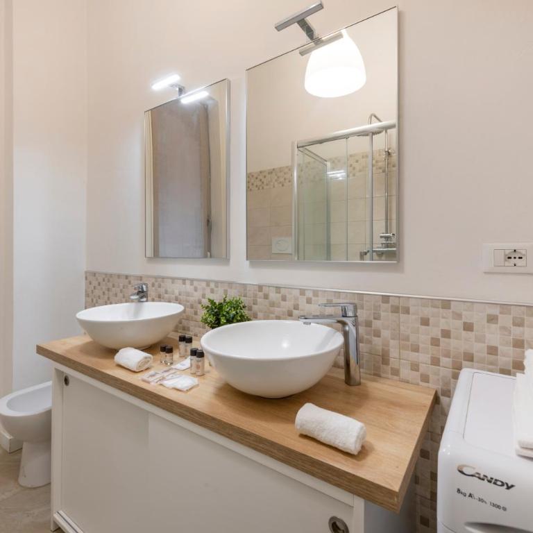 Longhena, 7 – Total white apartment - Appartamento con 1 Camera da Letto - 18