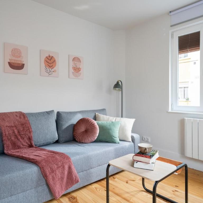 Nice and bright apartment in Puerta del Ángel - Cabello - Two-Bedroom Apartment - 10