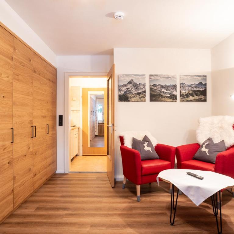 Ferienwohnung Scherf - Apartment mit Balkon - 2