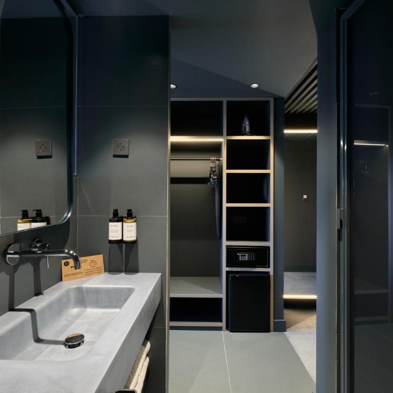 Barcelona Princess - Special Offer - Double Room with Massage - 4