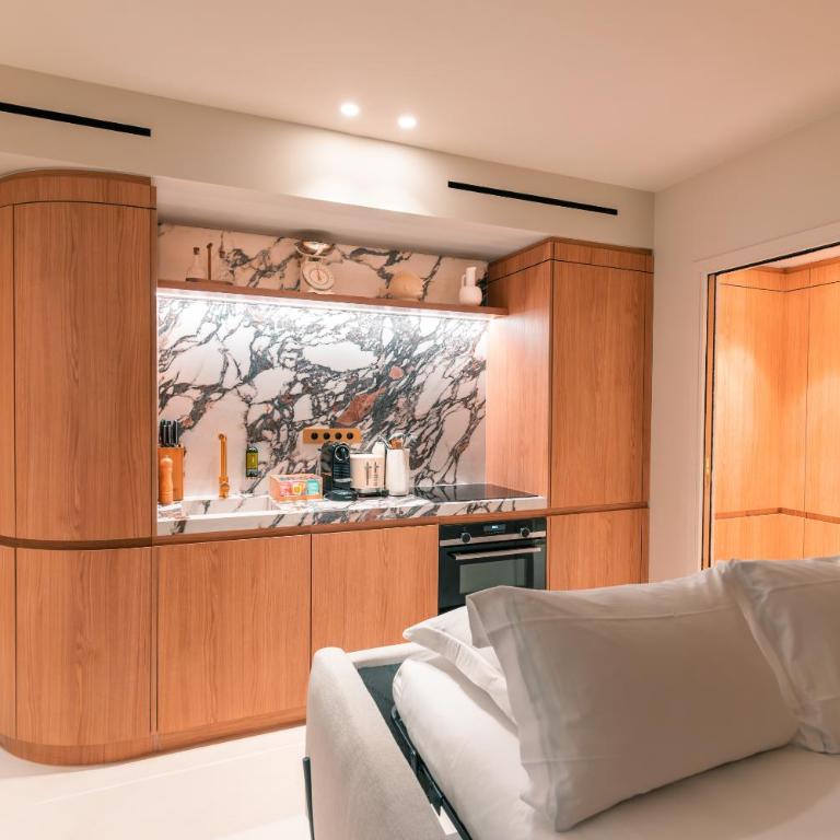 Maison Galante Apartments - Quai de Rive Neuve - Deluxe Studio - 6