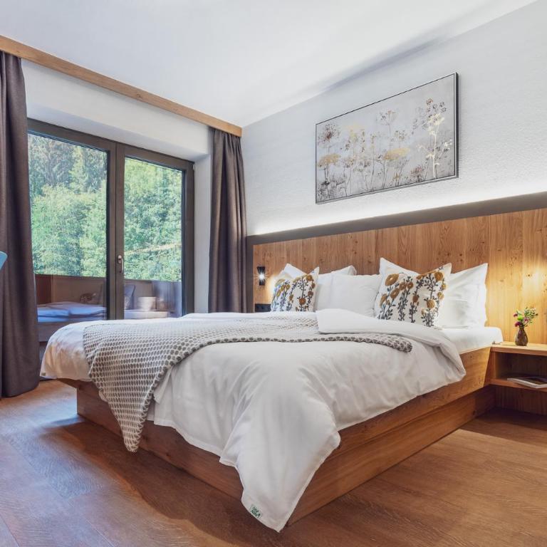 Hotel Bad Neunbrunnen am Waldsee - non Halal - Comfort Doppelzimmer mit Balkon - 3