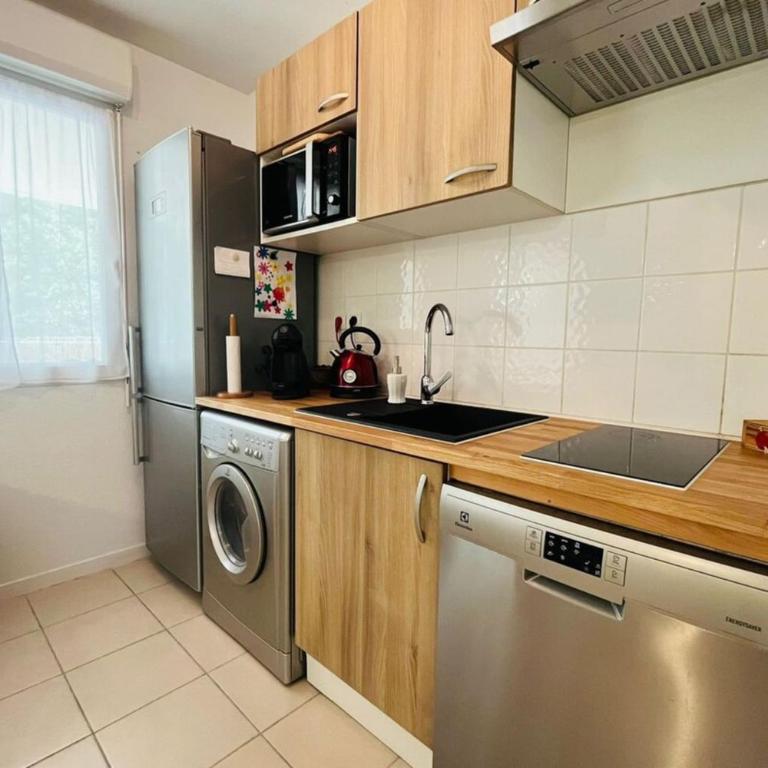 Le Rimini Terrasse Wifi Parking privé - One-Bedroom Apartment with Terrace - 6