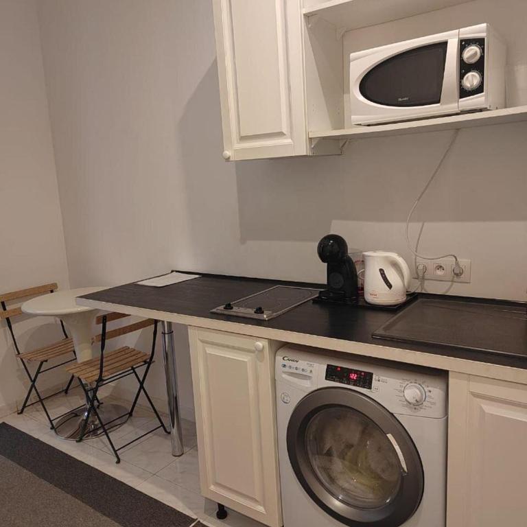Studio 3T Sleeps 2 with Terrace - Studio Standard - 1