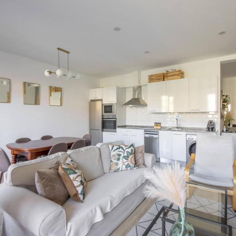 Easo Suits Family Friends - Apartamento de 3 dormitorios - 1