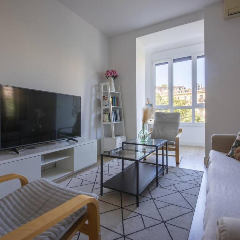 Easo Suits Family Friends - Apartamento de 3 dormitorios - 48