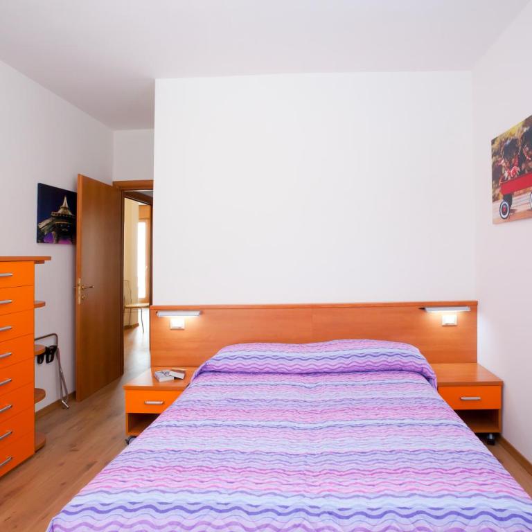 Residence Rizzante primo piano - Appartamento con 2 Camere da Letto - 2