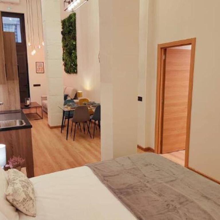 Luxury Loft Cienfuegos II - One-Bedroom Apartment - 16