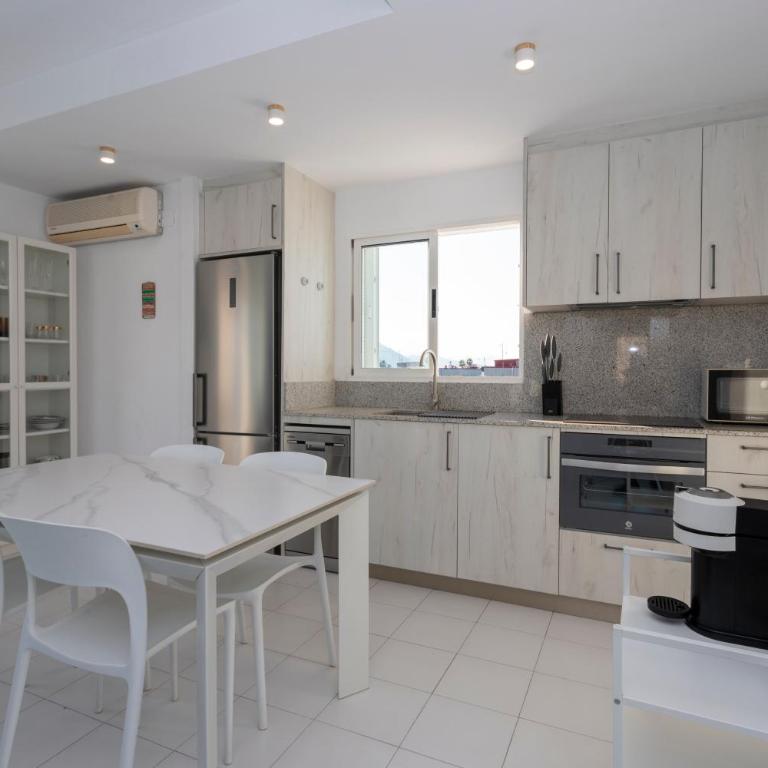 Calablanca Atico by Bookindenia - Apartamento de 1 dormitorio - 13