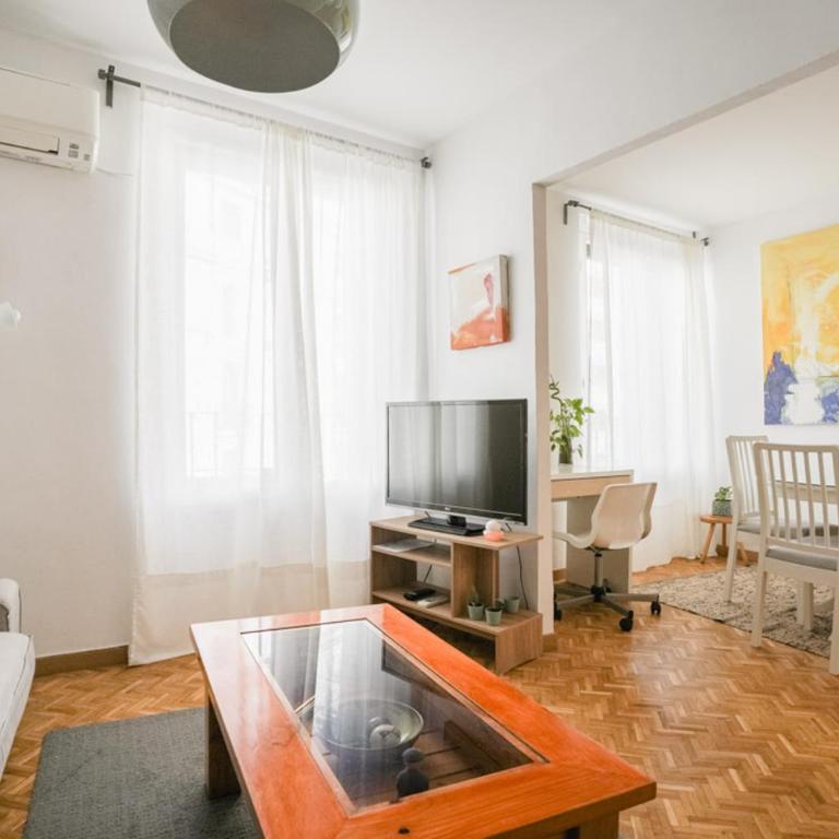 Bright cozy 2BD - OPERA area - Two-Bedroom Apartment - 6