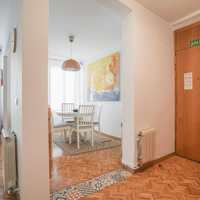 Bright cozy 2BD - OPERA area - Two-Bedroom Apartment - 10