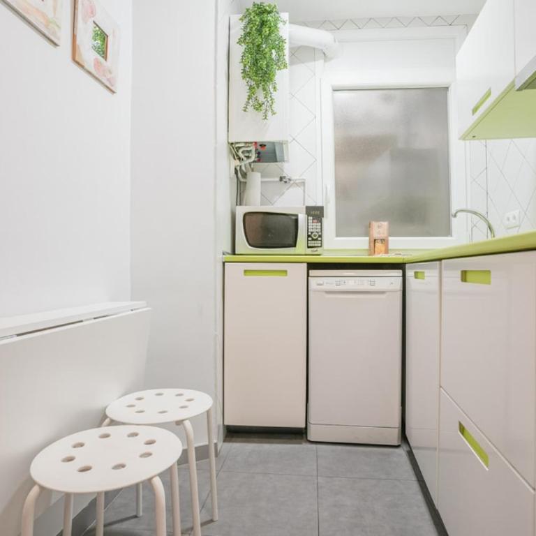 Bright cozy 2BD - OPERA area - Two-Bedroom Apartment - 14