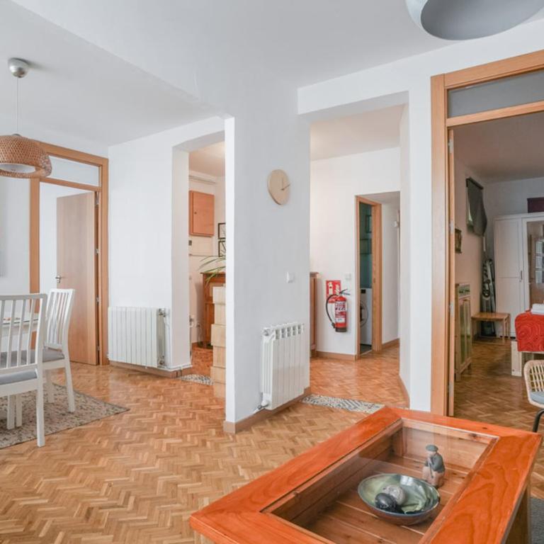 Bright cozy 2BD - OPERA area - Two-Bedroom Apartment - 7