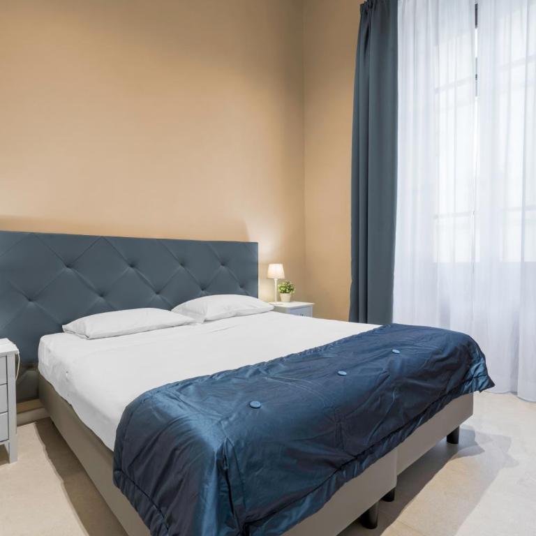 B&B Le Stanze del Duomo - Camera Familiare (2 Adulti + 2 Bambini) - 13