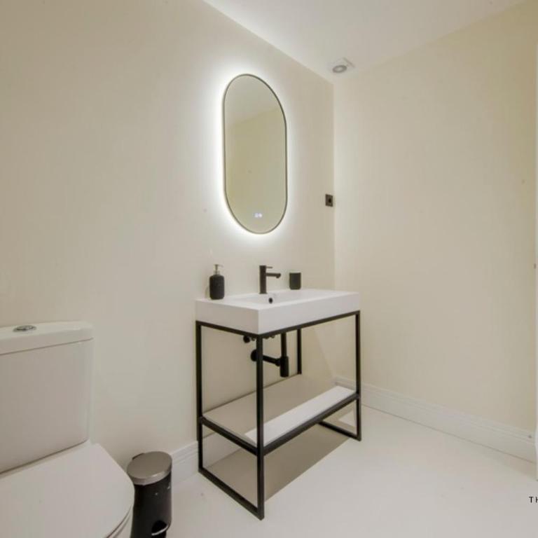 Malasaña elegante para 4, ven a San Bernardo 20 E3 - One-Bedroom Apartment - 24