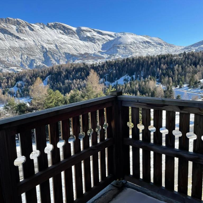 Appartement T2 Superdévoluy - Les Chaumettes - Two-Bedroom Apartment with Mountain View - 38