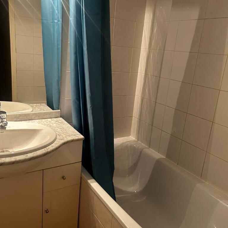 Appartement T2 Superdévoluy - Les Chaumettes - Two-Bedroom Apartment with Mountain View - 21