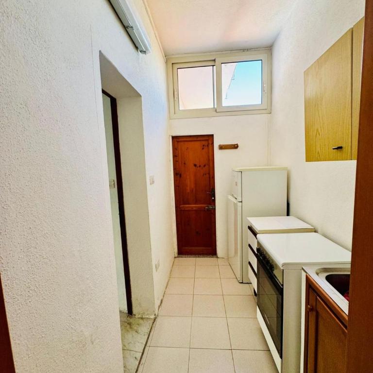Asfodeli 19 in Centro - Monolocale - 3