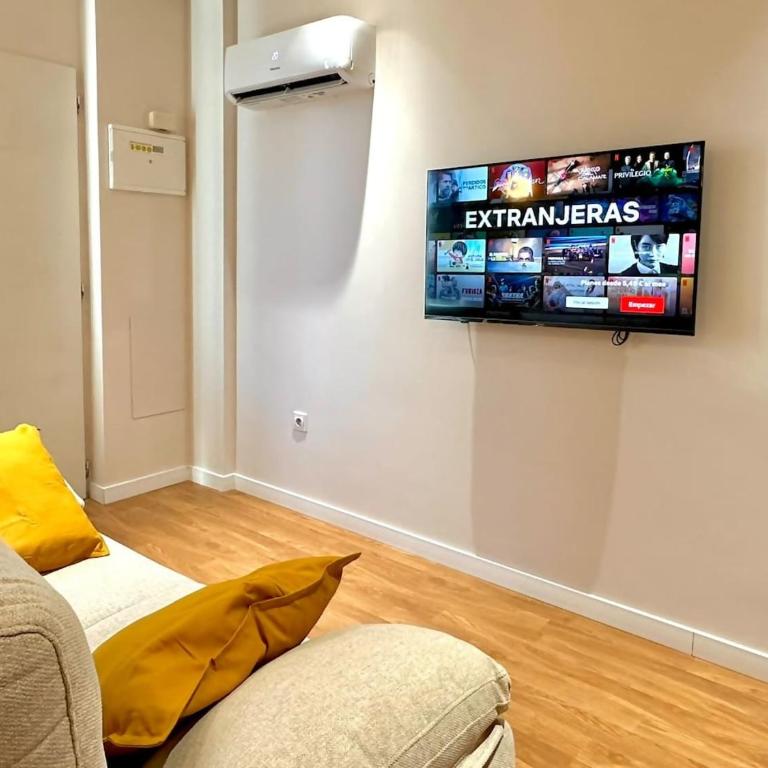 Apartamentos Noviembre - Deluxe One-Bedroom Apartment with City View - 35