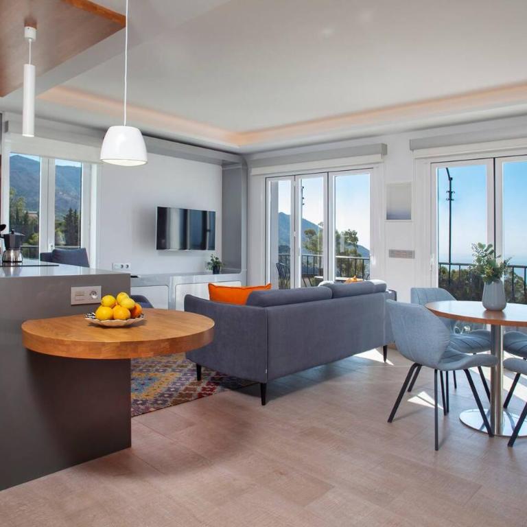 Luxury sea view apartment & pool - Apartamento con vistas al mar - 1