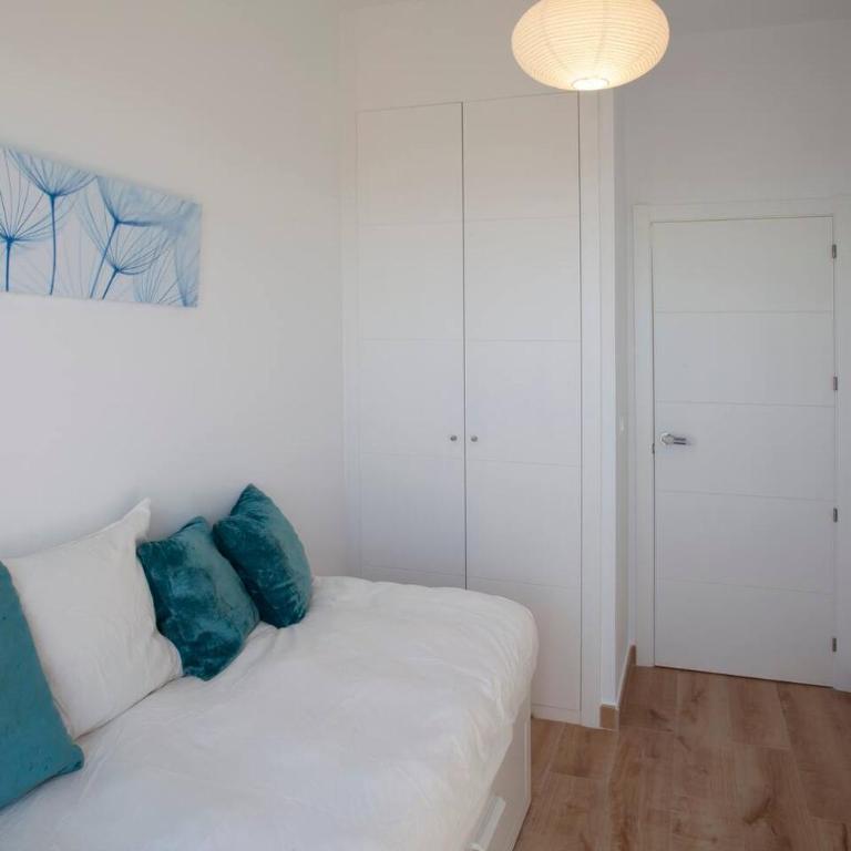 NEW Apartment in Benalmadena Pueblo with views - Apartamento con vistas al mar - 9