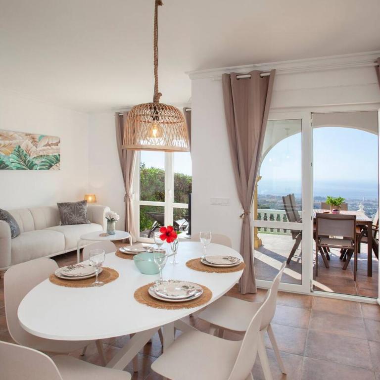 Casa Brittany, vacation home with sea view - Casa Unifamiliar de 3 dormitorios - 1