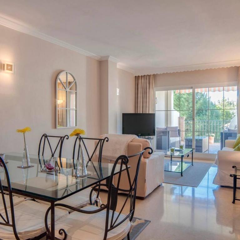 Sunny terrace apartment in prestigious Mijas Golf - Apartamento con terraza - 4