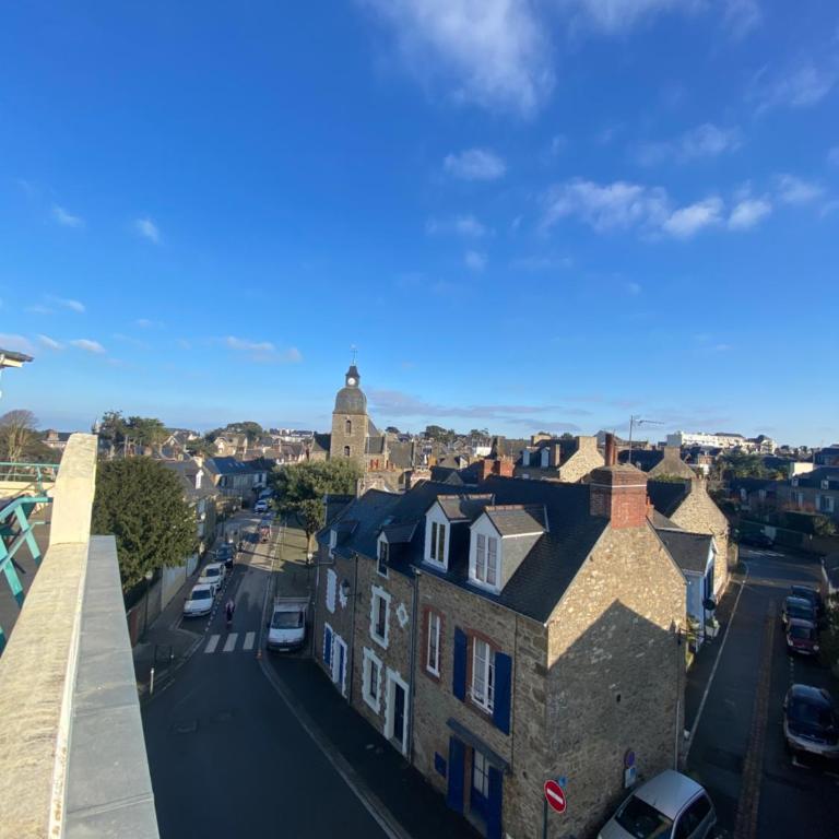 joli toit terrasse Le Celtic - Two-Bedroom Apartment - 23