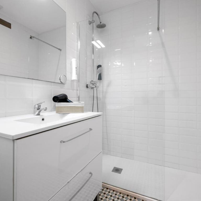 AB Gran de Gràcia - Apartment - 15