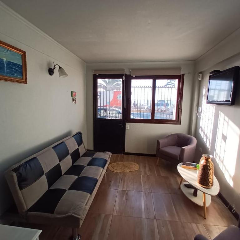 Departamento Playa Corsarios Full equipado frente al Mar - Two-Bedroom Apartment - 15