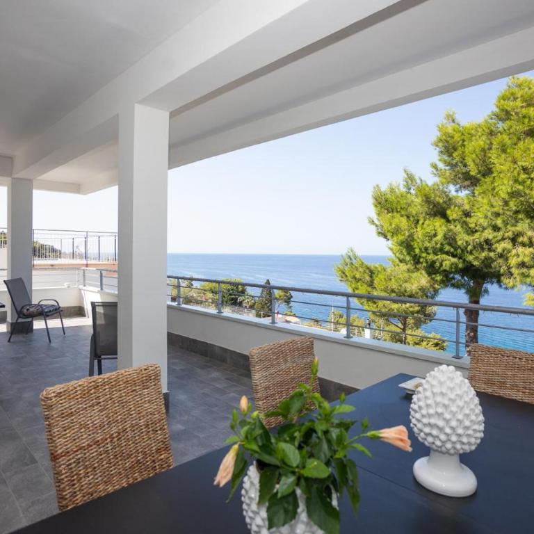 Mondello Addaura Addisio Suite - Villa - Beach Front - 16