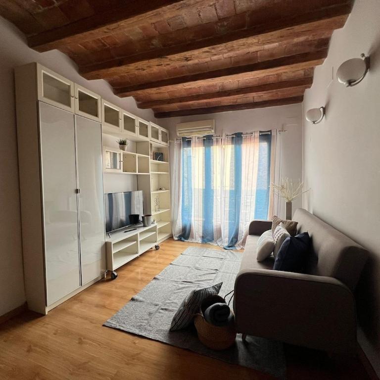 Flat with 2 rooms and private terrace min 32 days - Two-Bedroom Apartment - 11