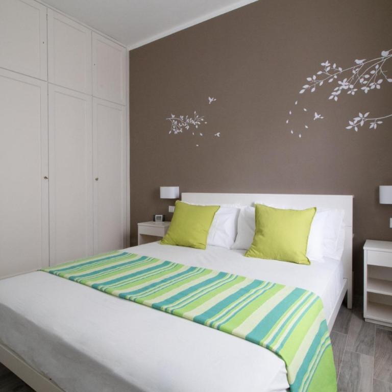 WELCOME RIVIERA - FIOCCO DI MARE elegante e moderno appartamento completamente rinnovato situato in una zona tranquilla -toll parking at 20 euro per day to be booked in advance -subject to availability - Appartamento con 1 Camera da Letto - 1