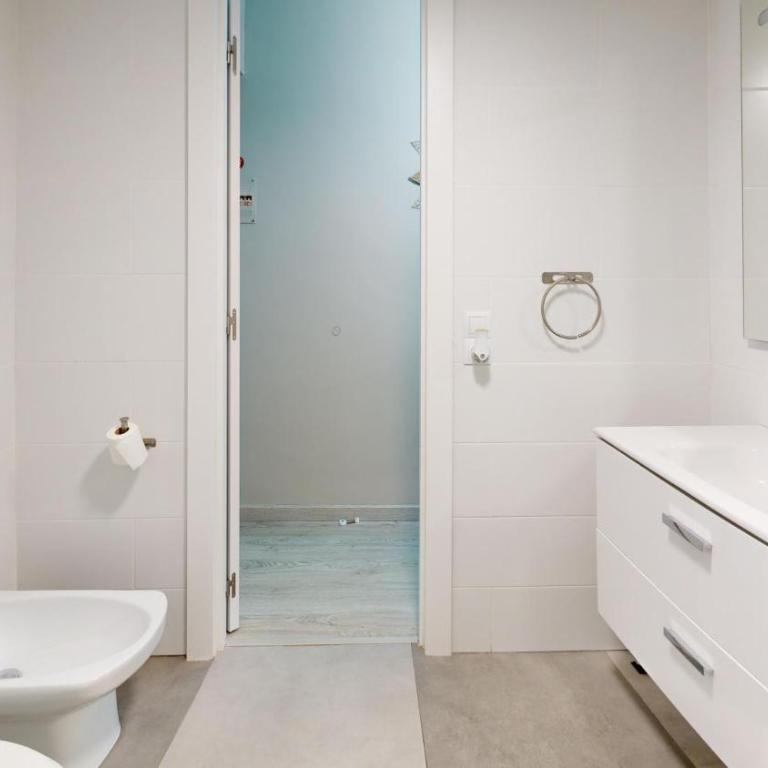 Studio Vue canal Piscine Terrasse - One-Bedroom Apartment - 16