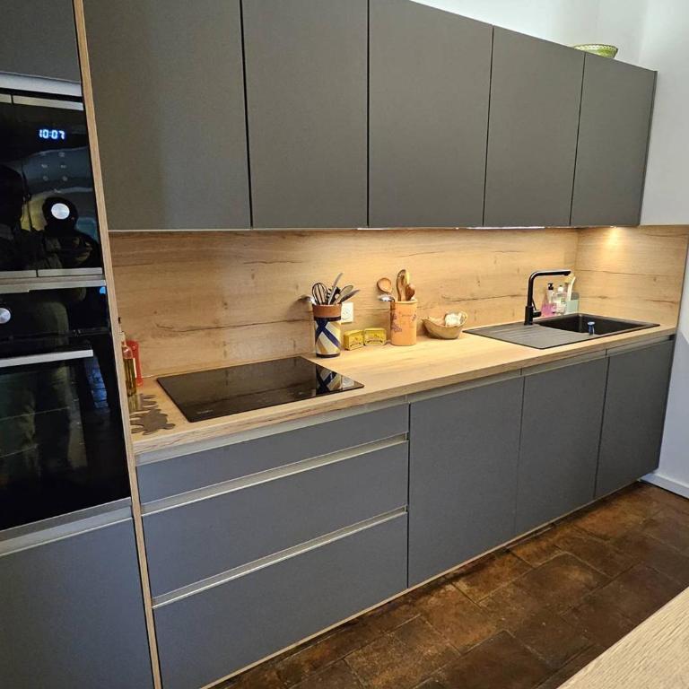Villa provençale avec piscine privée, clim, Wi-Fi, jardin, 5 chambres - FR-1-768-20 - Villa - 17