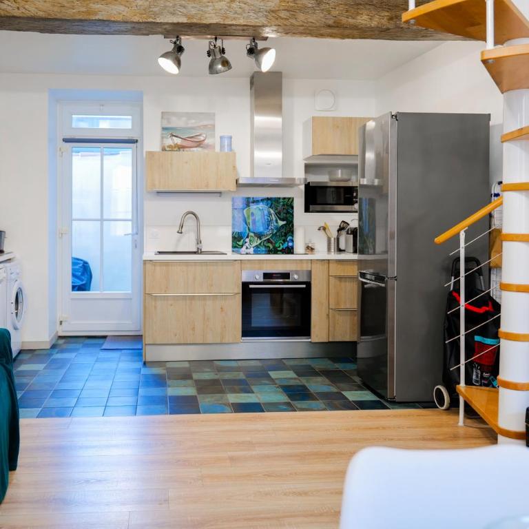 Appartement situé au cœur des belles ruelles sablaises - 5 pers - Apartment - 2