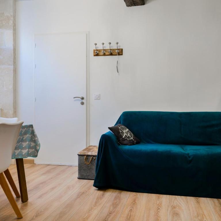 Appartement situé au cœur des belles ruelles sablaises - 5 pers - Apartment - 12