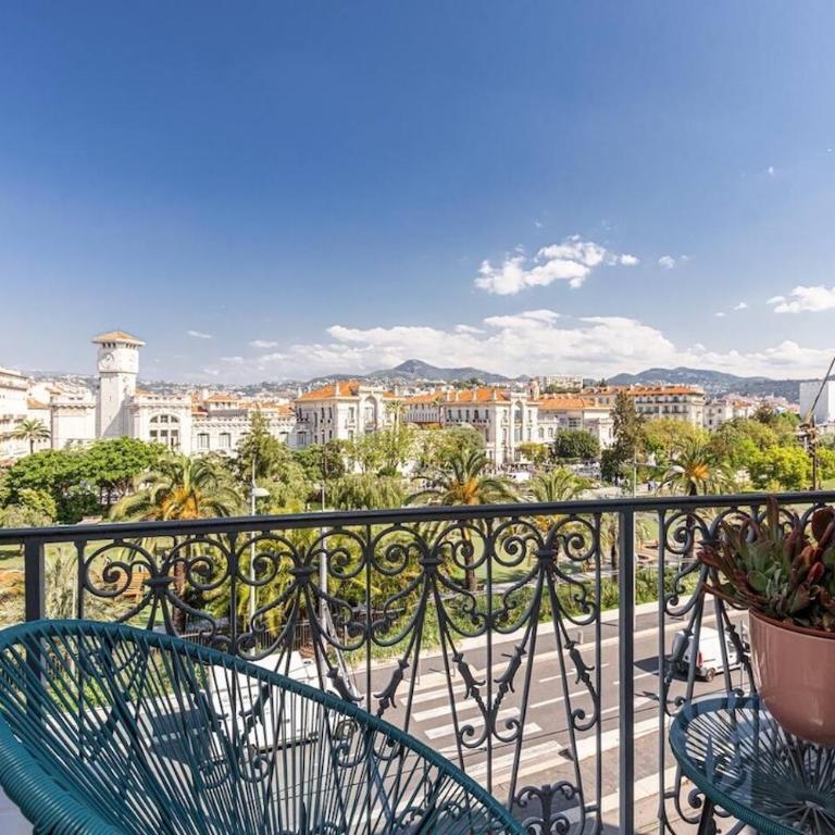 2 chambres, balcons, vue imprenable, climatisation - PALACE BLEU - Appartement 2 Chambres avec Balcon - 34