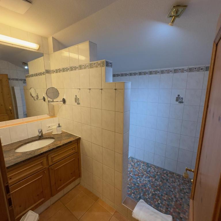 Ferienwohnungen am Kurpark - Apartment mit Balkon - 7