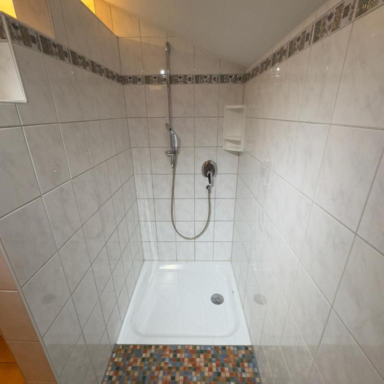 Ferienwohnungen am Kurpark - Apartment mit Balkon - 8