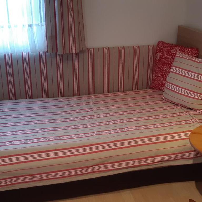 Villa Tadina Ferienwohnungen Mariazell - Appartement - Vue sur Piscine - 14