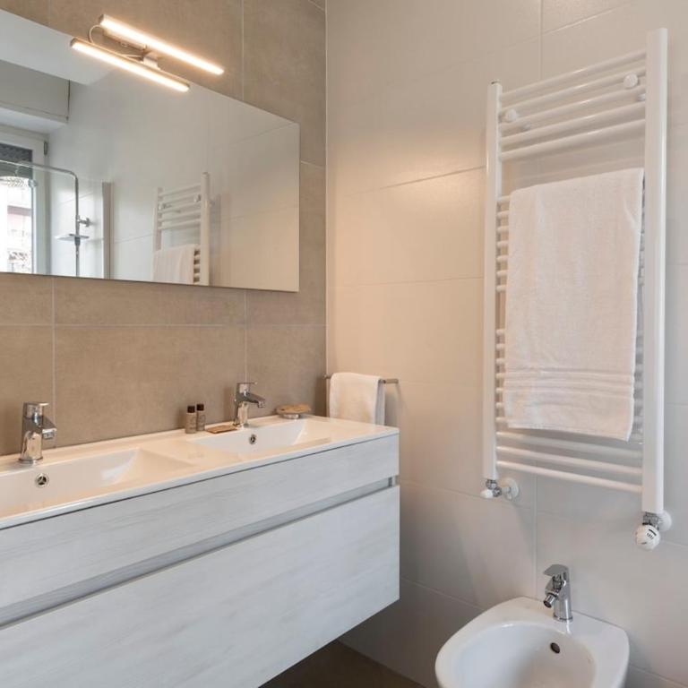 Bright Apt 2 Bedrooms and 2 Bathrooms - B Home - Appartamento con 2 Camere da Letto - 5