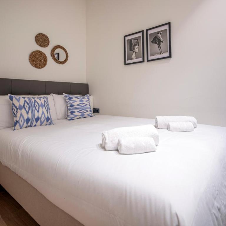 Apartamento de cuatro dormitorios en Carrer Diputació - Apartment - 9