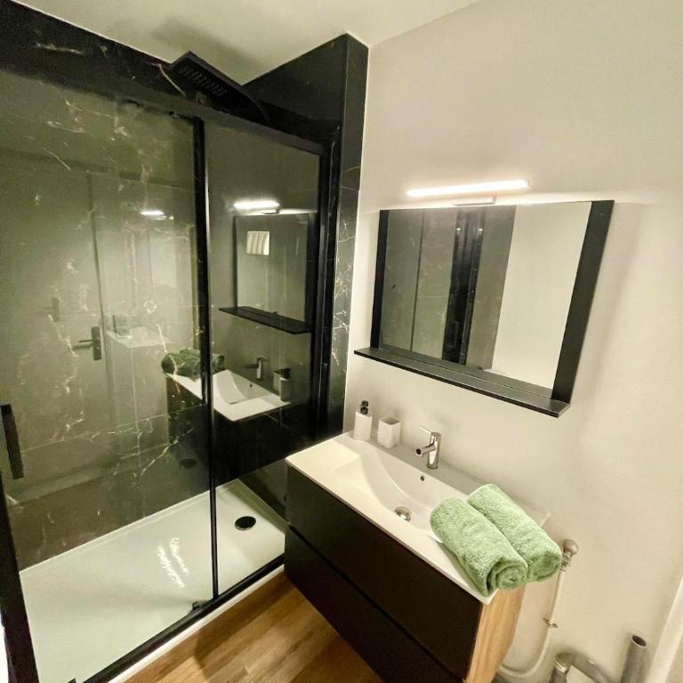 Cozy apartment with parking and panoramic views! - Appartamento con 2 Camere da Letto - 9