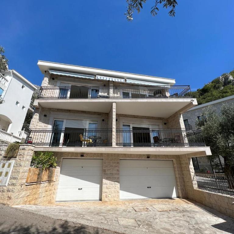Olive Residence Rezevici - Apartman sa 3 Spavaće Sobe i Pogledom na More - 24