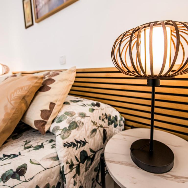 Encantador apartamento en Barajas by beBalmy - Two-Bedroom Apartment - 16