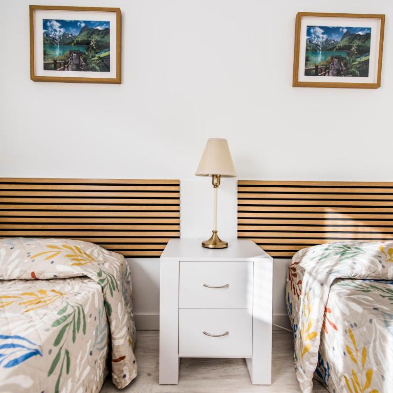 Encantador apartamento en Barajas by beBalmy - Two-Bedroom Apartment - 22