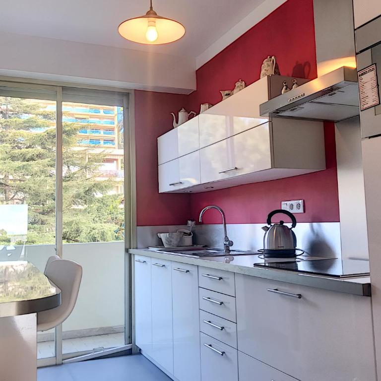 Bord de mer, terrasse vue mer 228L - Apartment mit 2 Schlafzimmern, einem Balkon und Meerblick - 9
