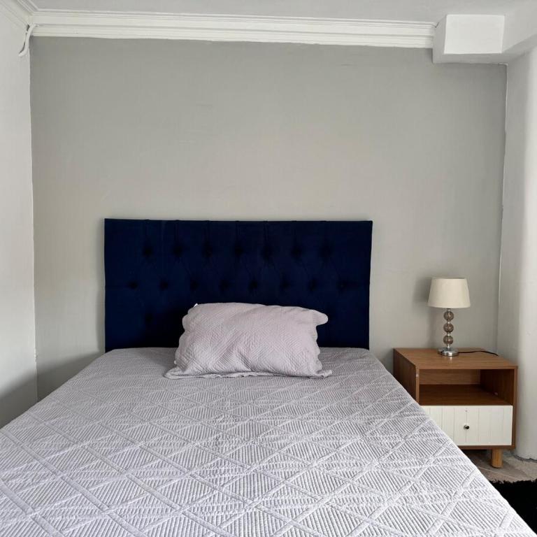 Apartamento cerca a Estadio con balcon y 5 habitaciones - Apartment - 22
