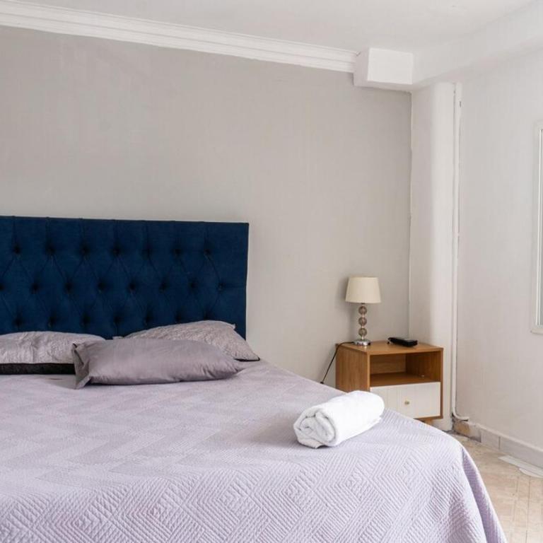 Apartamento cerca a Estadio con balcon y 5 habitaciones - Apartment - 40